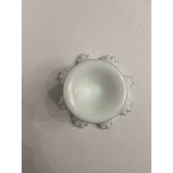 FENTON-Silver Crest white milk glass medium size compote ruffled crimped edge - Picture 8 of 15